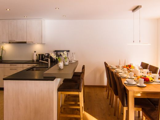 Luxury Apartment for sale in Grimentz, 1 263 445 €, Photo 1
