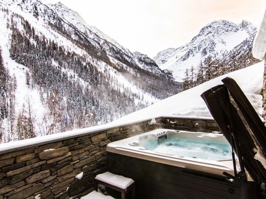 Luxury Apartment for sale in Grimentz, 1 127 298 €, Photo 4