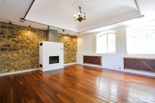 Luxury House for sale in Maquirriain, 550 000 €, Photo 1