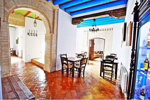 Maison de luxe à vendre à Carmona, 780 000 €, Photo 2