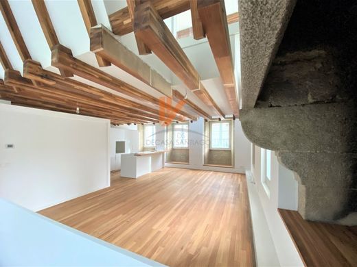 Luxury House for sale in Santiago de Compostela, 437 422 €, Photo 2