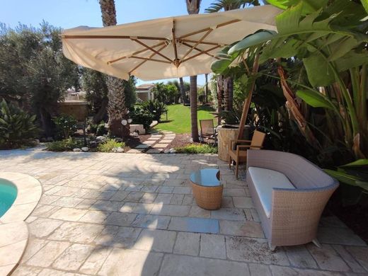 Maison de luxe à vendre à Monopoli, 550 000 €, Photo 3