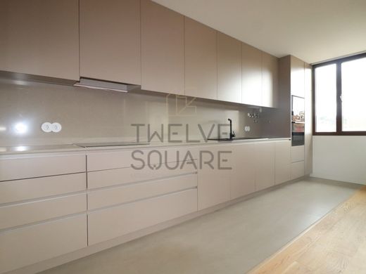 Appartement de luxe à vendre à Leiria, 580 000 €, Photo 4