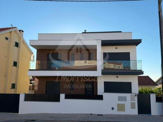 Maison de luxe à vendre à Loures, 865 000 €, Photo 2