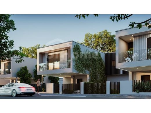 Luxury House for sale in Seixal, 660 000 €, Photo 6