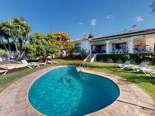 Luxury House for sale in Marbella, 1 200 000 €, Photo 5