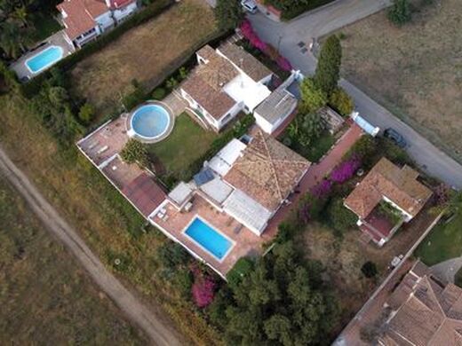 Luxury House for sale in Marbella, 855 000 €, Photo 2