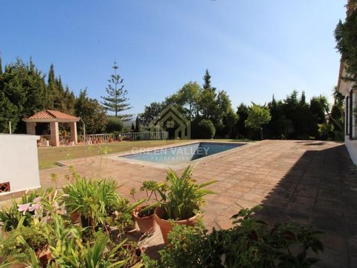 Maison de luxe à vendre à Sotogrande, 780 000 €, Photo 2