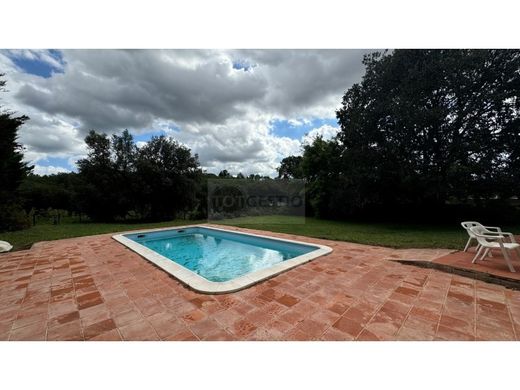 Maison de luxe à vendre à Llambilles, 790 000 €, Photo 4