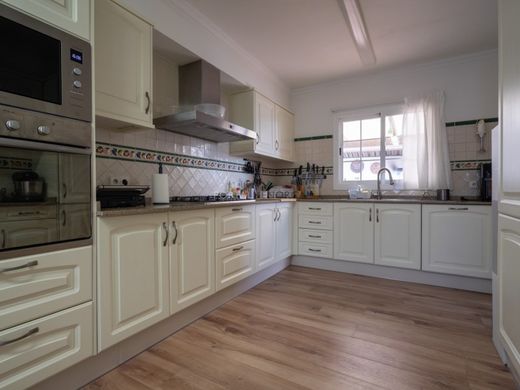 Maison de luxe à vendre à Es Castell, 745 000 €, Photo 3