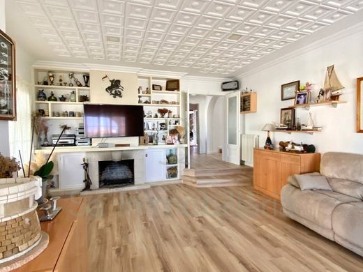 Maison de luxe à vendre à Es Castell, 745 000 €, Photo 3