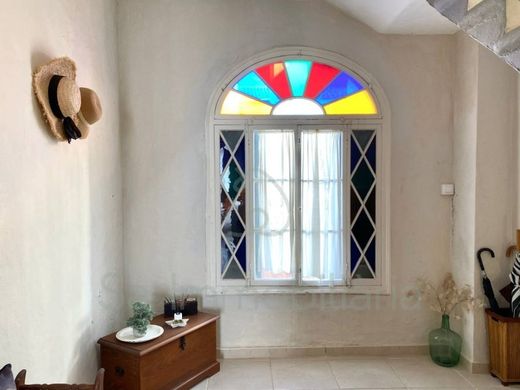 Maison de luxe à vendre à Es Castell, 520 000 €, Photo 5