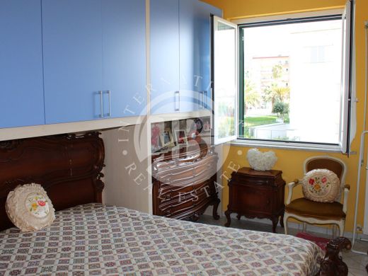 Appartement de luxe à vendre à Andora, 450 000 €, Photo 4