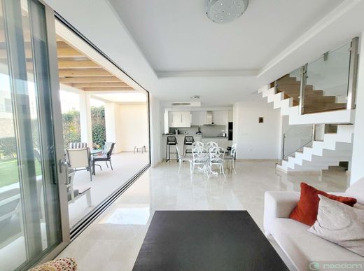 Maison de luxe à vendre à Villajoyosa, 819 000 €, Photo 2
