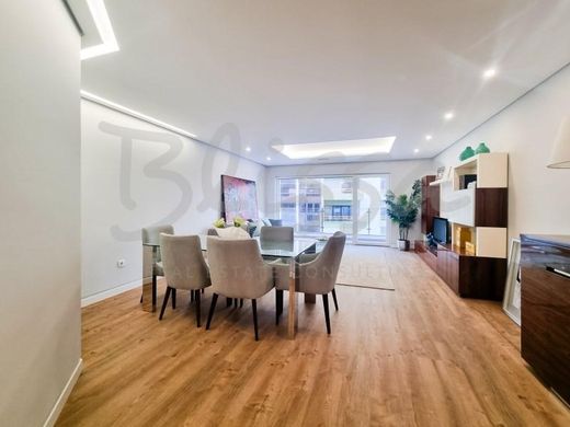Appartement de luxe à vendre à Cascais, 760 000 €, Photo 2