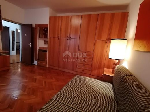 Maison de luxe à vendre à Kastav, 525 000 €, Photo 7