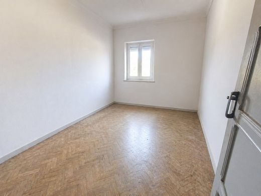 Maison de luxe à vendre à Loures, 450 000 €, Photo 5