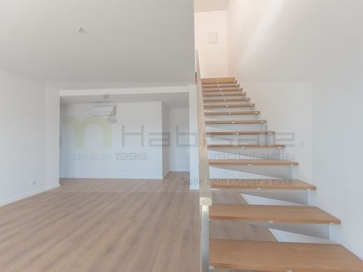 Luxury Apartment for sale in Odivelas, 950 000 €, Photo 3