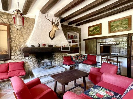 Luxury House for sale in Monóvar, 2 400 000 €, Photo 1