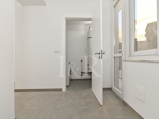 Luxury Apartment for sale in Lisbon, 675 000 €, Photo 5