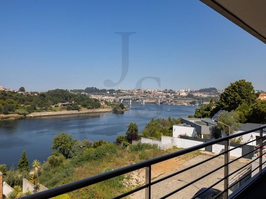 Luxury House for sale in Gondomar, 848 000 €, Photo 4