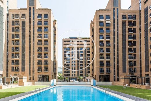 Luxury Apartment for sale in Valencia, 720 000 €, Photo 3