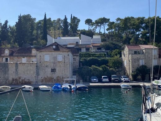 Maison de luxe à vendre à Bobovišce, 700 000 €, Photo 6
