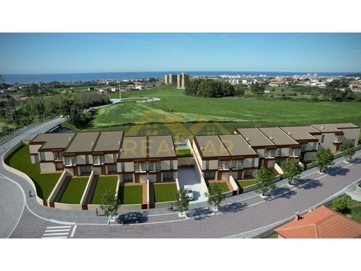 Maison de luxe à vendre à Vila Do Conde, 480 000 €, Photo 2