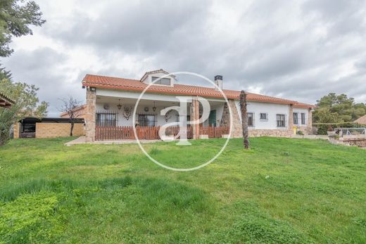 Luxury House for sale in Aravaca, 2 500 000 €, Photo 1