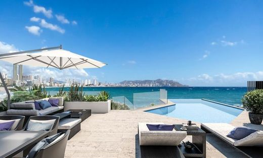 Luxury Apartment for sale in Benidorm, 1 650 000 €, Photo 1