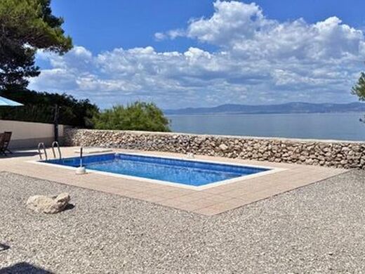 Maison de luxe à vendre à Splitska, 1 300 000 €, Photo 1