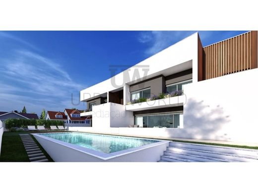 Maison de luxe à vendre à Loures, 797 500 €, Photo 2
