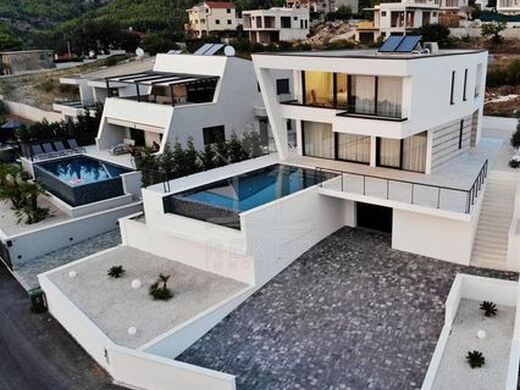 Maison de luxe à vendre à Split, 2 399 000 €, Photo 2