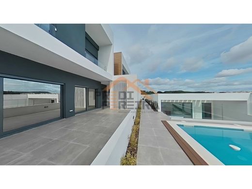 Maison de luxe à vendre à Loures, 880 000 €, Photo 5