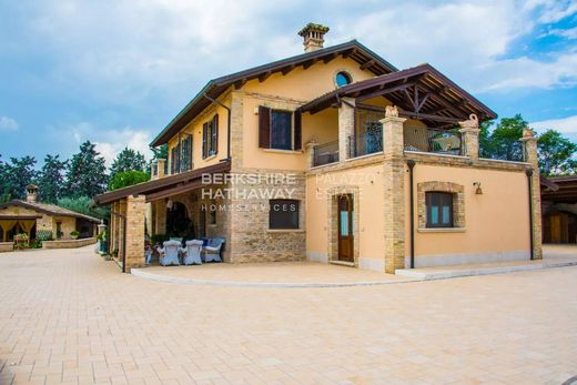 Luxury House for sale in Colonnella, 2 700 000 €, Photo 2
