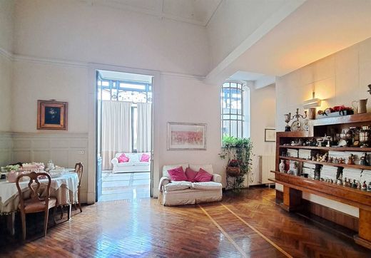 Luxury Apartment for sale in Catania, 790 000 €, Photo 2