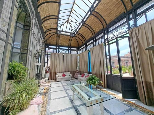 Luxury Apartment for sale in Catania, 790 000 €, Photo 3