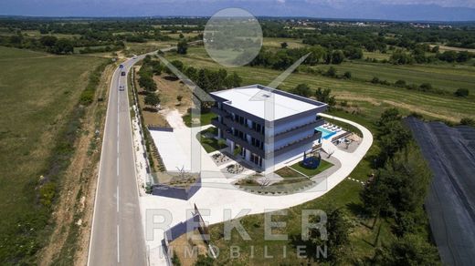 Appartement de luxe à vendre à Zadar, 1 180 000 €, Photo 3