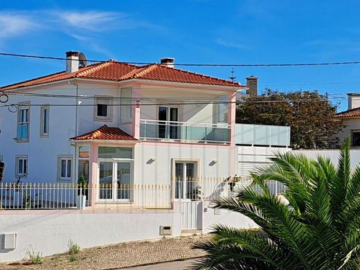 Maison de luxe à vendre à Caldas Da Rainha, 515 000 €, Photo 5