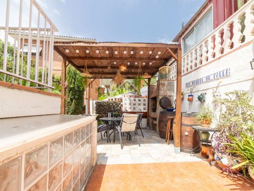 Maison de luxe à vendre à Castelldefels, 1 070 000 €, Photo 4