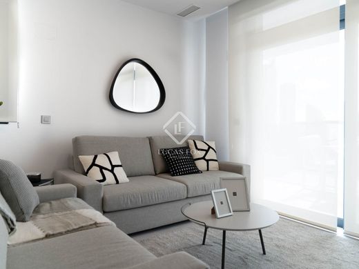 Luxury Apartment for sale in Benidorm, 529 000 €, Photo 2