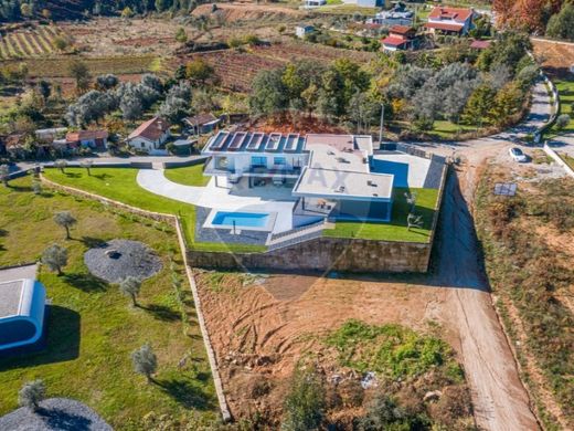 Maison de luxe à vendre à Celorico de Basto, 750 000 €, Photo 1