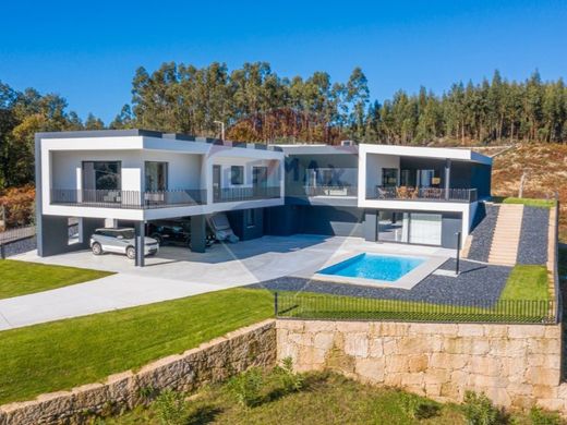Maison de luxe à vendre à Celorico de Basto, 750 000 €, Photo 2