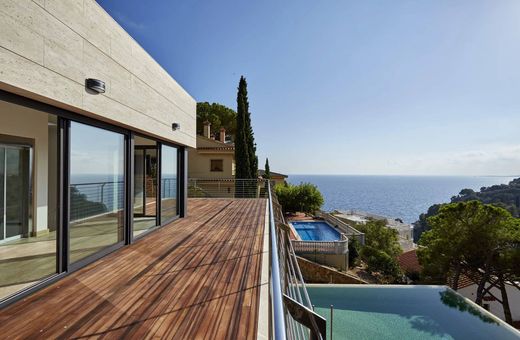 Luxury House for sale in Lloret de Mar, 1 800 000 €, Photo 1