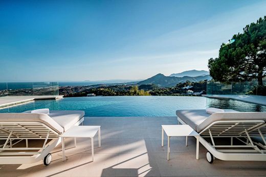 Luxury House for sale in Marbella, 16 900 000 €, Photo 1