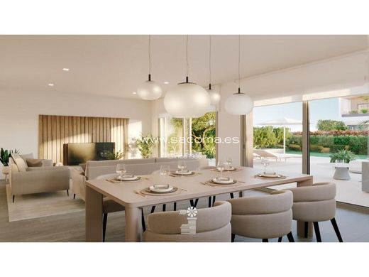 Luxury Apartment for sale in Ses Salines, 705 000 €, Photo 4