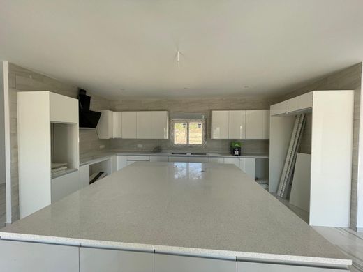 Luxury House for sale in Pinoso, 485 000 €, Photo 7