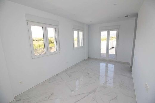 Luxury House for sale in Pinoso, 426 000 €, Photo 7