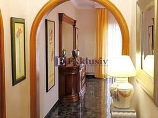 Luxury House for sale in La Tierra Del Trigo, 650 000 €, Photo 1