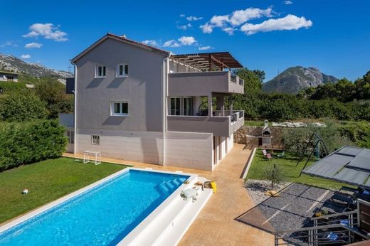 Luxury House for sale in Omiš, 750 000 €, Photo 6